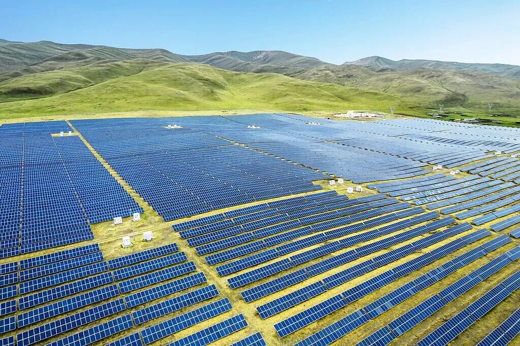 四川 劍指世界級(jí)新能源基地，2027年產(chǎn)業(yè)鏈營收沖刺6000億